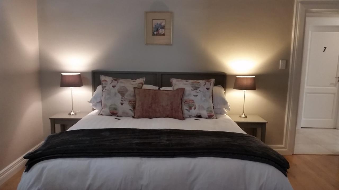 Amberhall Guesthouse Johannesbourg Extérieur photo